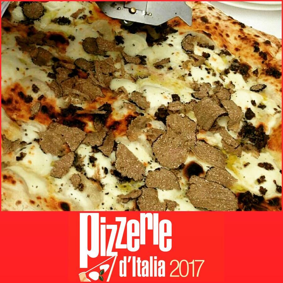 Locanda Spirito Divino Bevagna Eksteriør bilde
